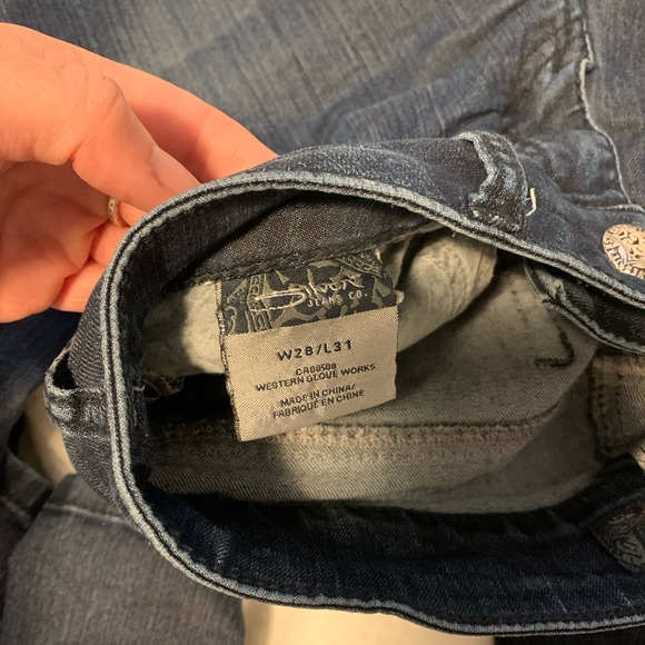 “Silver” dark wash Skinny Jeans, Sz 28 - Picture 6 of 9